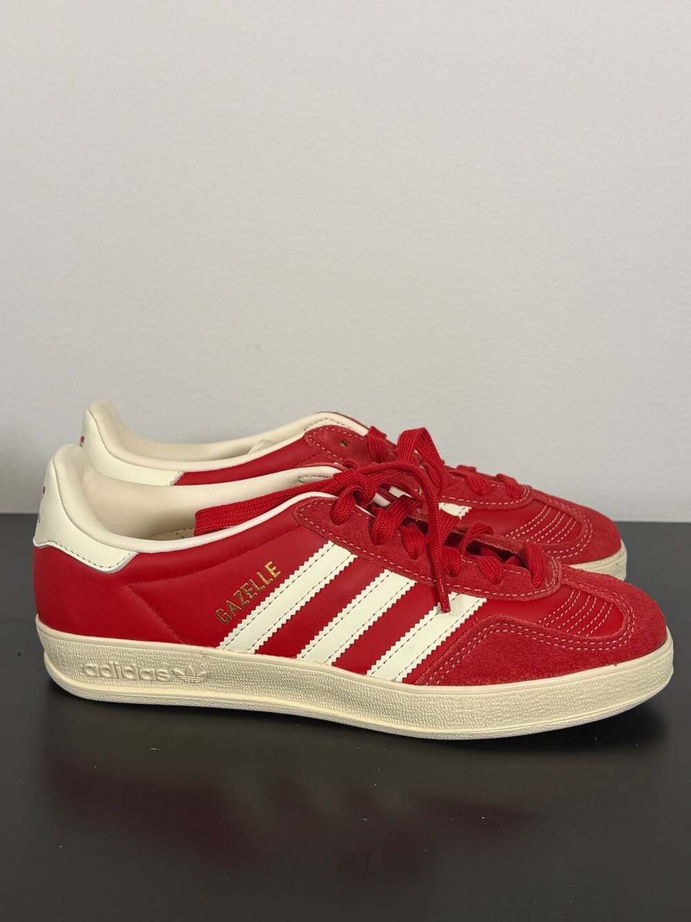 Adidas Gazelle Indoor Sneakers Red/White Size 5 - Picture 11 of 13